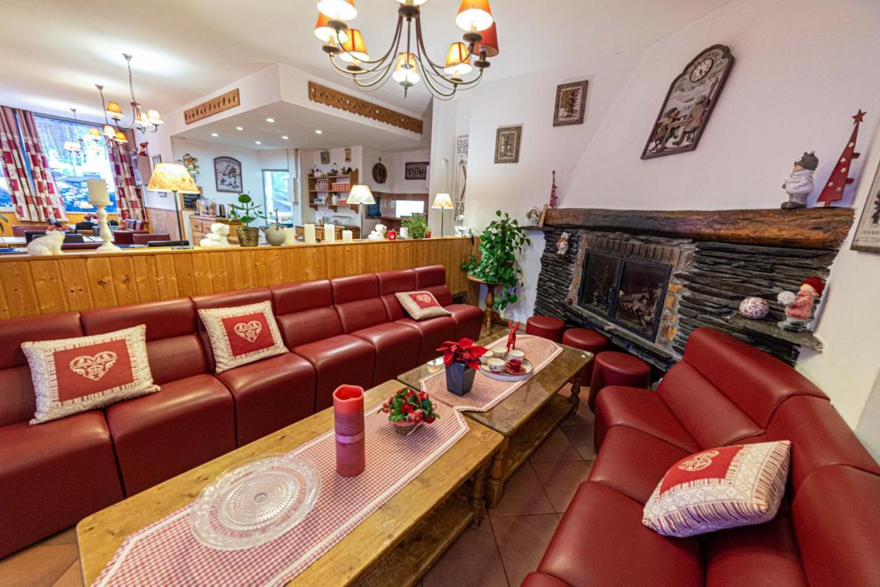 Hotel Restaurant La Source Allos Exterior foto