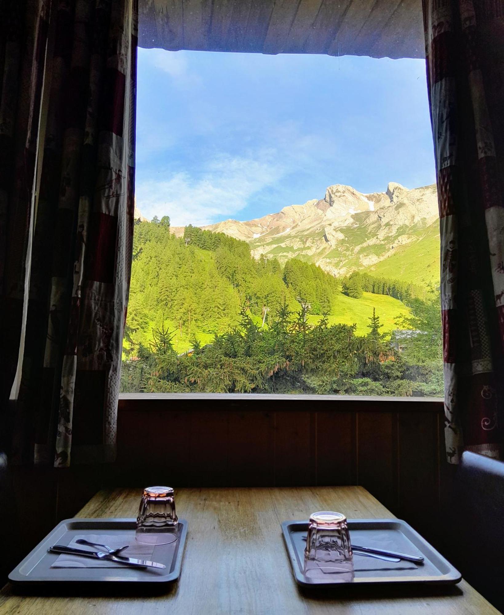 Hotel Restaurant La Source Allos Exterior foto