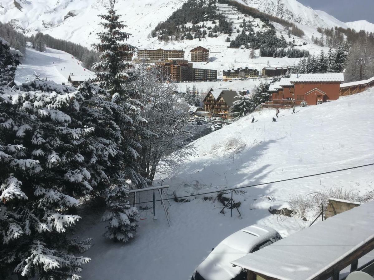 Hotel Restaurant La Source Allos Exterior foto